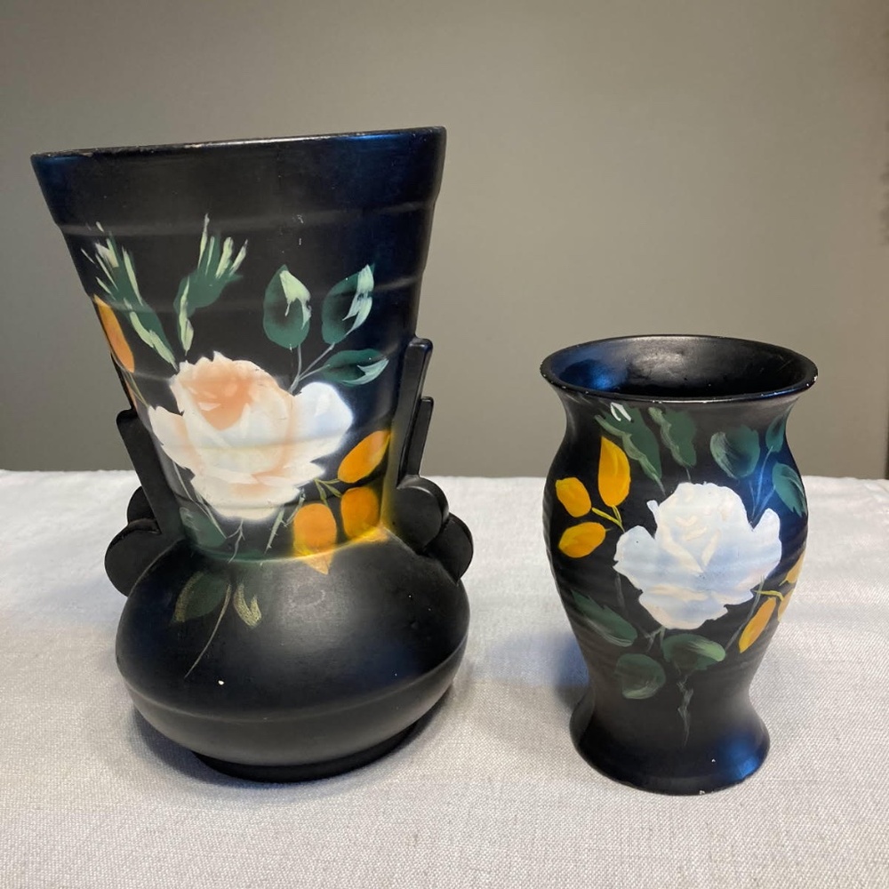 Vintage Brentleigh Ware Vases - Set of 2
